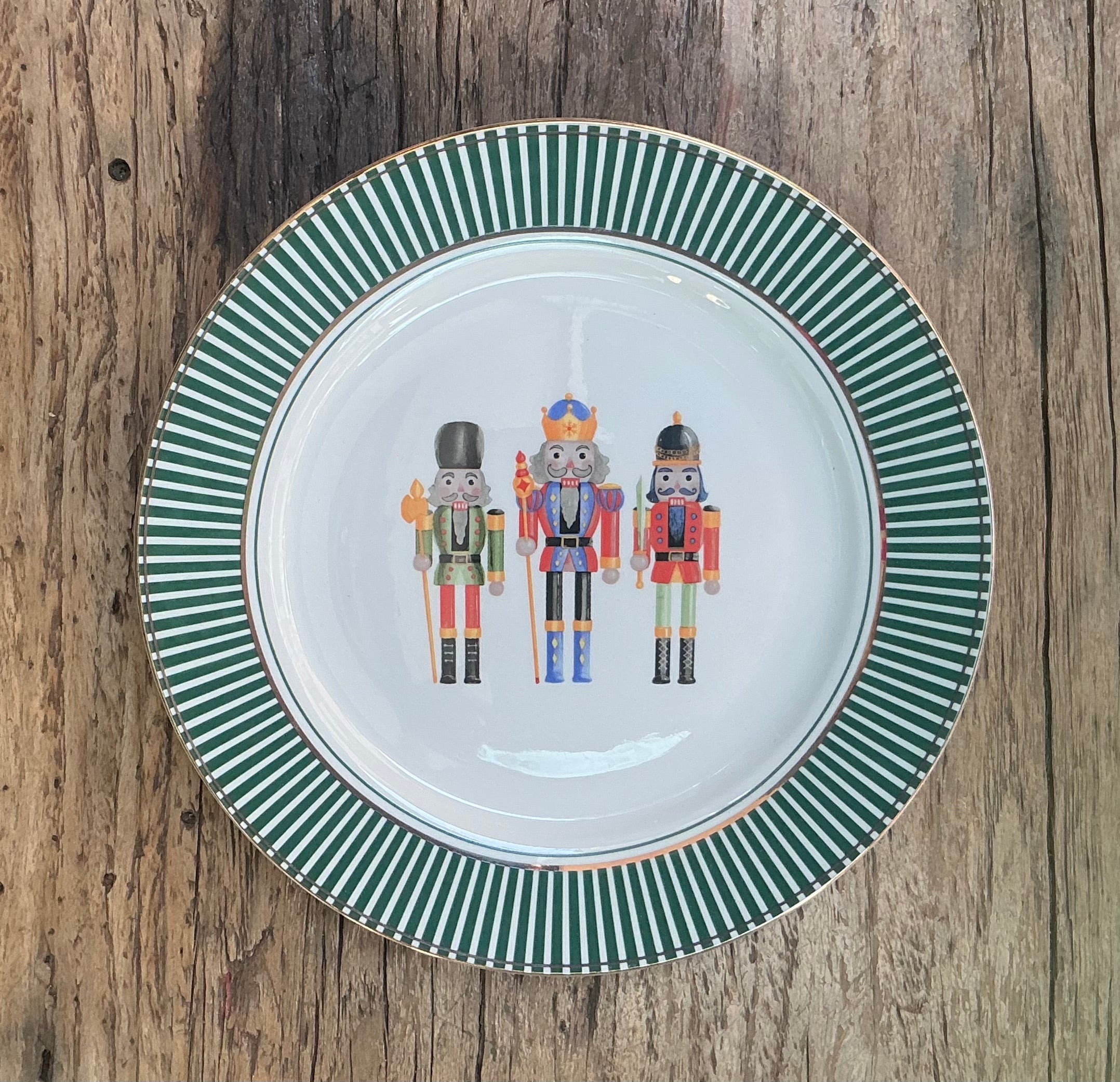 Sideplate 20.5cm with Nutcracker design - green