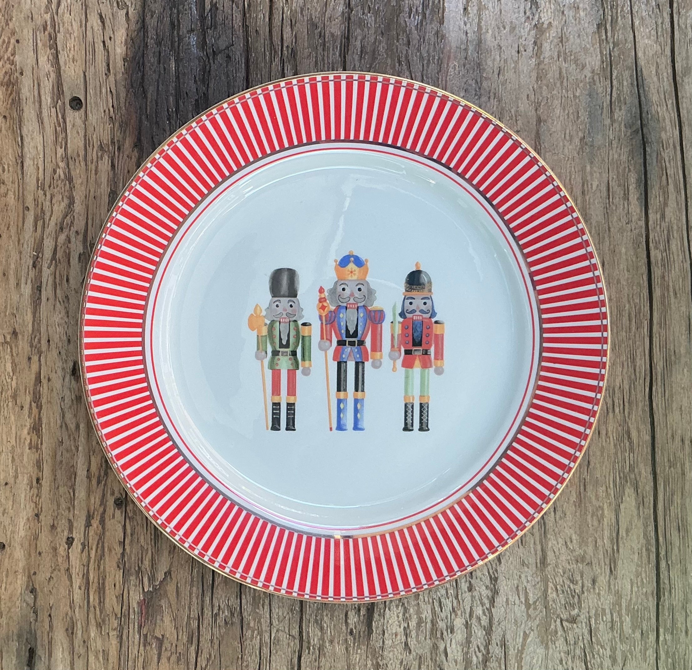 Sideplate 20.5cm with Nutcracker design - red